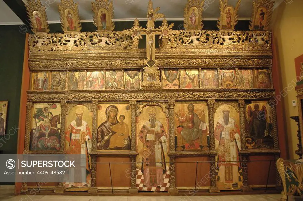 Wooden iconostasis of the church of St. Demetrius of Kola. Dated 1690. At the bottom are represented: St. Demetrius, Pope Clement, Virgin Hodegetria, Pope Sylvester, enthroned Christ, Pope Leo and St. John the Baptist. Byzantine Museum. Zante. Ionian Islands. Greece.