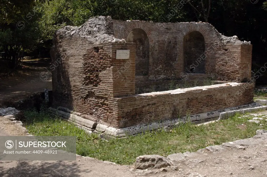 Roman art. Fountain dedicated to the Nymphas. 2nd century A.C.. Butrint. Albania.
