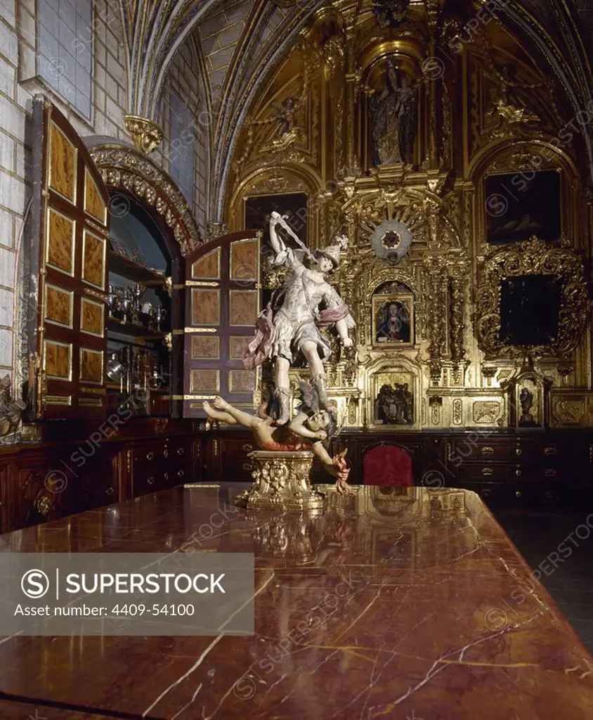 ARTE GOTICO. ESPAÑA. CATEDRAL DE CUENCA. Interior de la SACRISTIA del templo, fechada en 1509. Guarda una importante colección de obras de arte. Castilla-La Mancha.