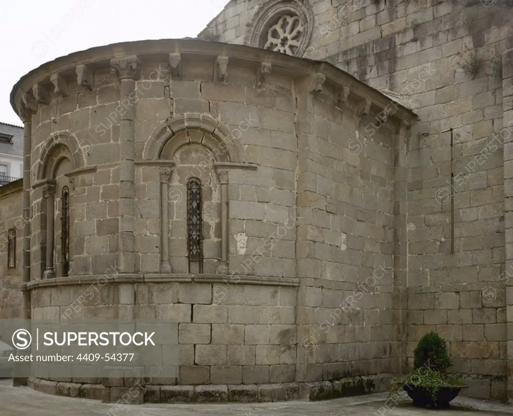 Spain, Galicia, Lugo province, Viveiro. Church of Santa Maria del Campo. 12th century. Romanesque style. Apse.