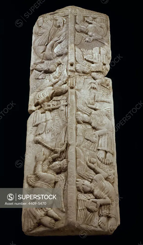 Sarcophagus of Alonso Perez de Sahagun. Pedro Ansurez' son. Spanish Romanesque sculpture. Madrid, National Museum of Archeology. Location: MUSEO ARQUEOLOGICO NACIONAL-COLECCION. MADRID. SPAIN. SAN MIGUEL. ARCHANGEL GABRIEL. SAINT MARK THE EVANGELIST. RAPHAEL (ARCHANGEL). SAN JUAN EVANGELISTA Y APOSTOL. SAN LUCAS EVANGELISTA. SAN MATEO APOSTOL Y EVANGELISTA. ANSUREZ ALFONSO.