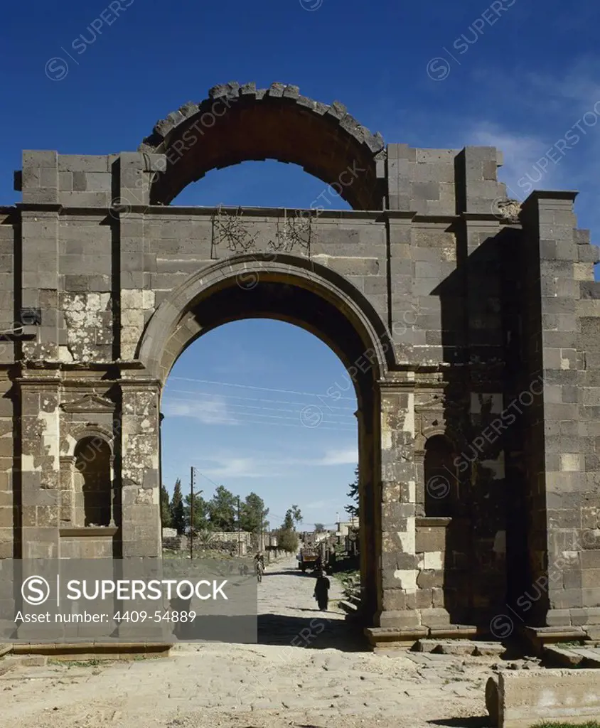 Syria, Bosra. The Bad al-Hama (Gate of Wind). The best preserved city gate, built during the 2nd century. Photo taken before the Syrian civil war.