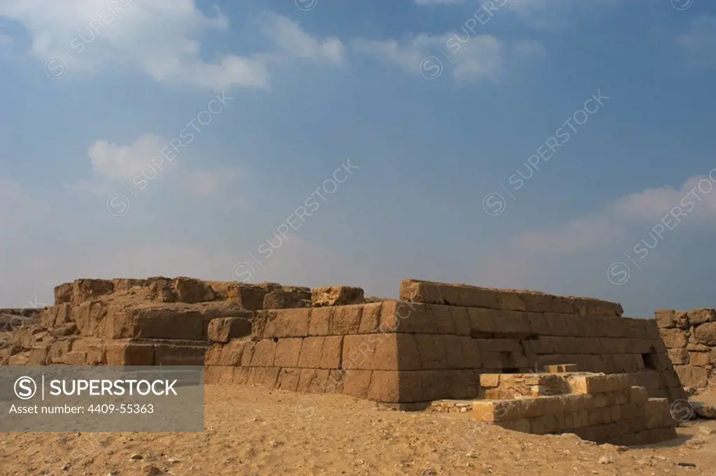 Egypt. Old Kingdom. 4th or 5th Dynasty. 24th-26th century BC. Ruins of a Mastaba, type of tomb in the form of a flat-roofed, rectangular. Giza pyramid complex.