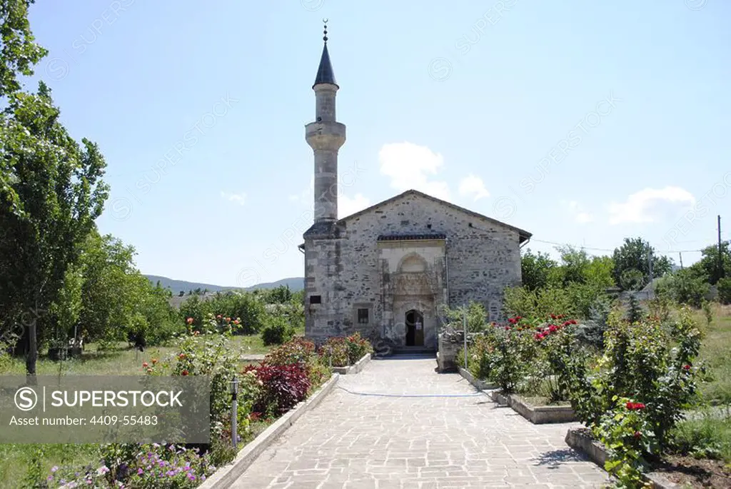 Ukraine. Autonomous Republic of Crimea. Staryi Krym. Ozbek Han Mosque. 14th century. Exterior.