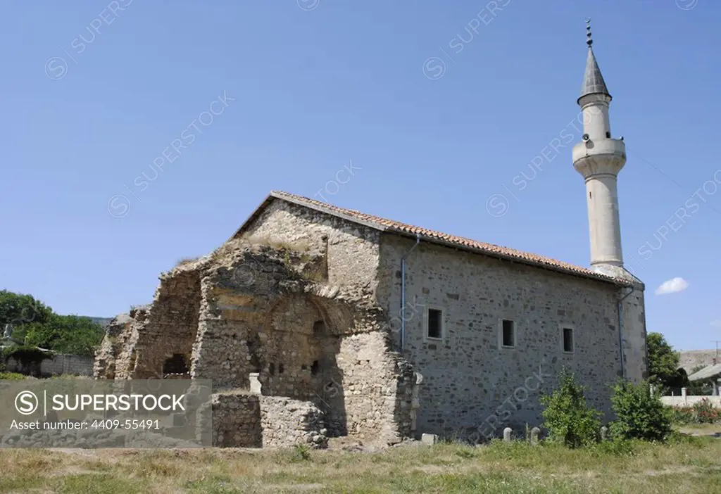 Ukraine. Autonomous Republic of Crimea. Staryi Krym. Ozbek Han Mosque. 14th century. Exterior.