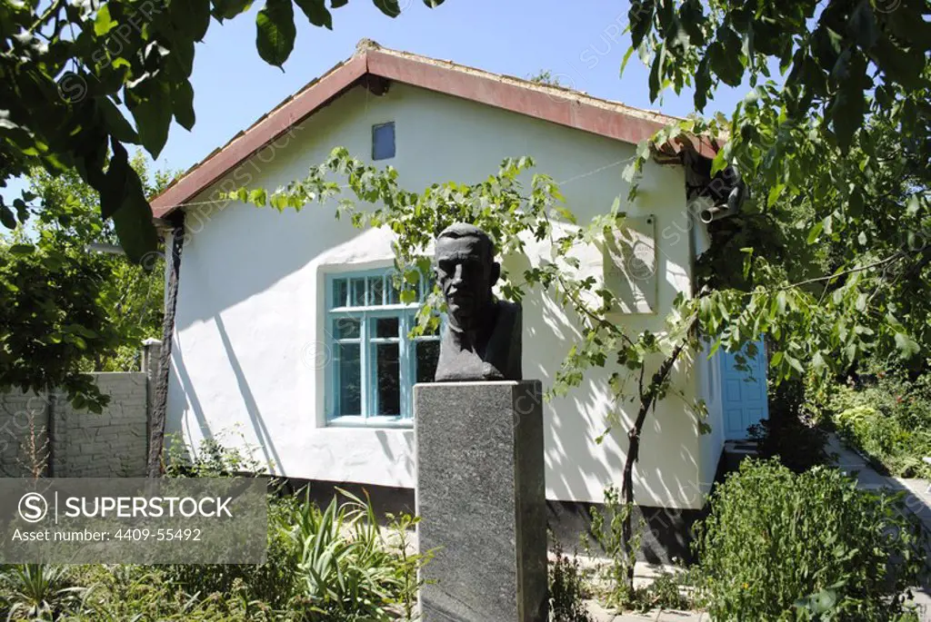 Ukraine. Autonomous Republic of Crimea. Feodosiya. Alexander Grin (1880-1932). Russian writer. House-Museum. Exterior. First, a bust.