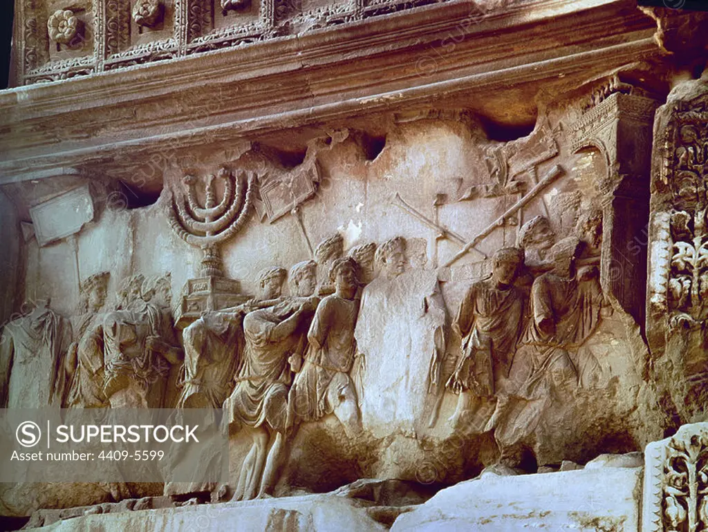 Detail from the Conquest of Jerusalem in 70 A.D.. Built by order of Domiciano in 81 A.D.. Roma, Arch of Titus. Location: ARCO DE TITO. Rome. ITALIA.