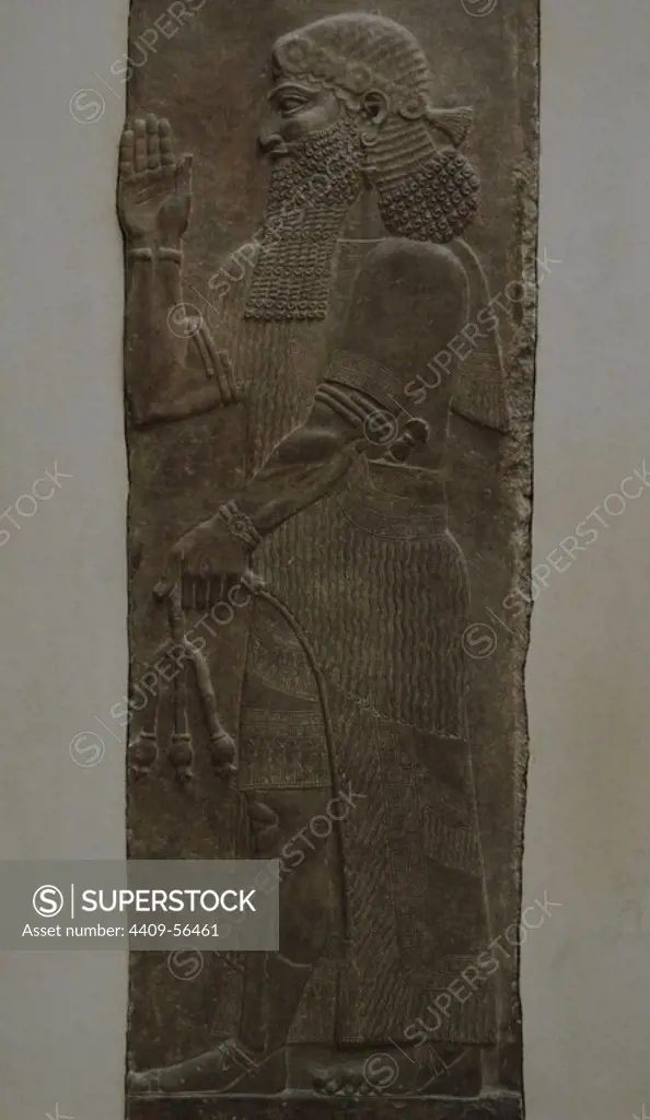 Neo-Assyrians. Noble or member of the Royal guard. Relief from the Palace of Sargon II, in Dur Sharrukin, 8th century BC. Iraq. Louvre Museum. Paris, France.