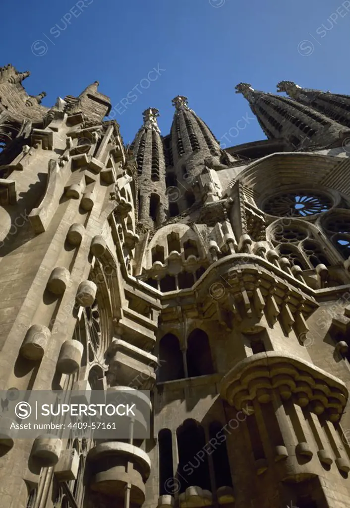 Spain. Catalonia. Barcelona. Basilica and Expiatory Church of the Holy Family. Architect, Antonio Gaudi (1852-1926). Modernism style. Architectural detail.