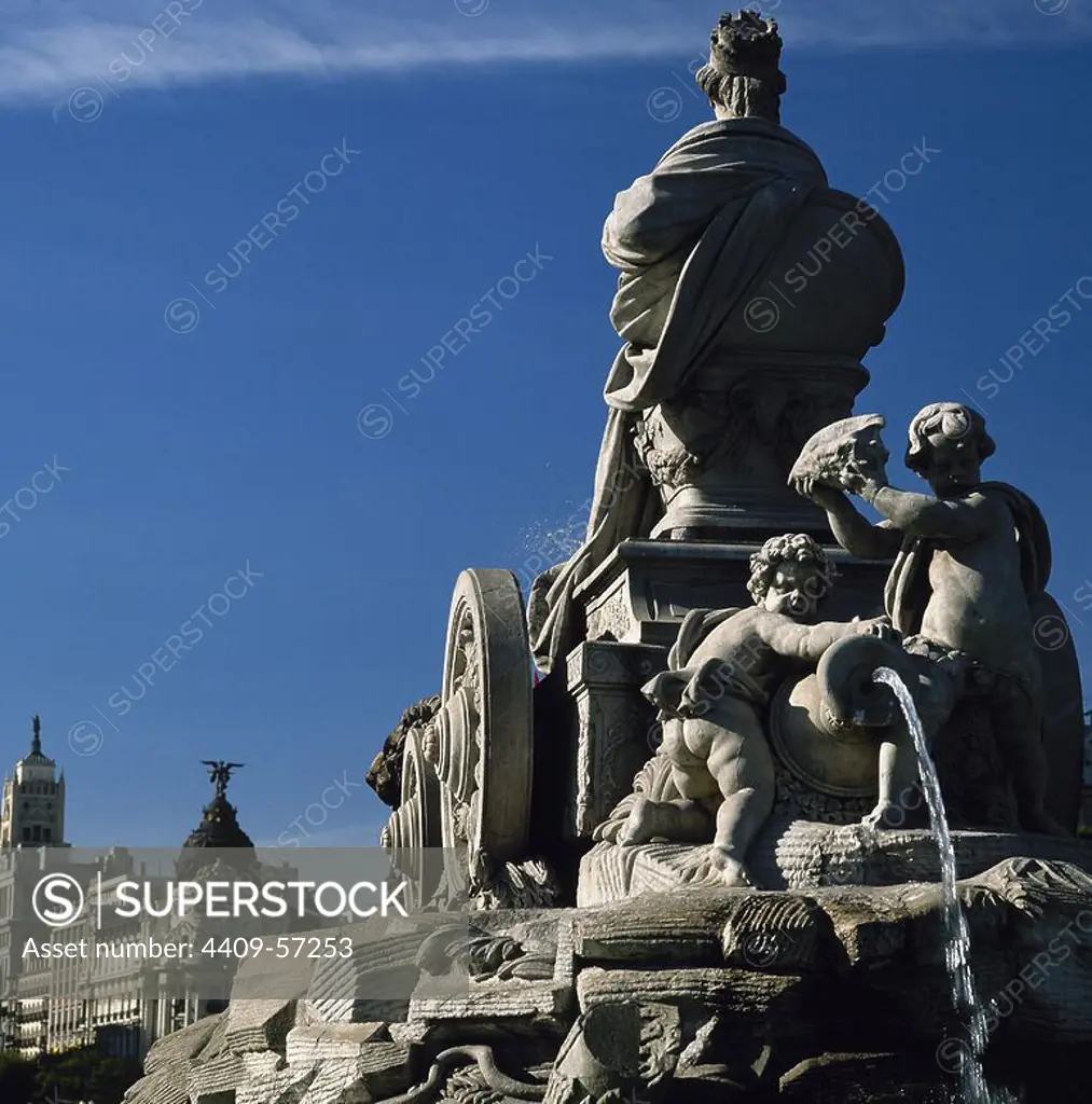 Fountain of Cibeles by Francisco Gutierrez (1727-1782) (the goddess and the chariot), Robert Michel (1720-1786) (the lions) and Miguel Ximenez, according to the design of Ventura Rodri_guez (1717-1785). Cybele in her chariot drawn by lions. Madrid. Spain.
