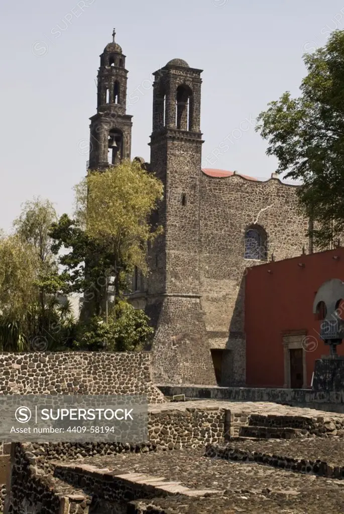 The Church of Santiago(17th century) in Tlatelolco.Mexico City..