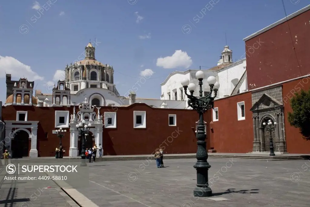 Traditional architecture in the city of Puebla. Church and Convent of Santo Domingo. Mexico.