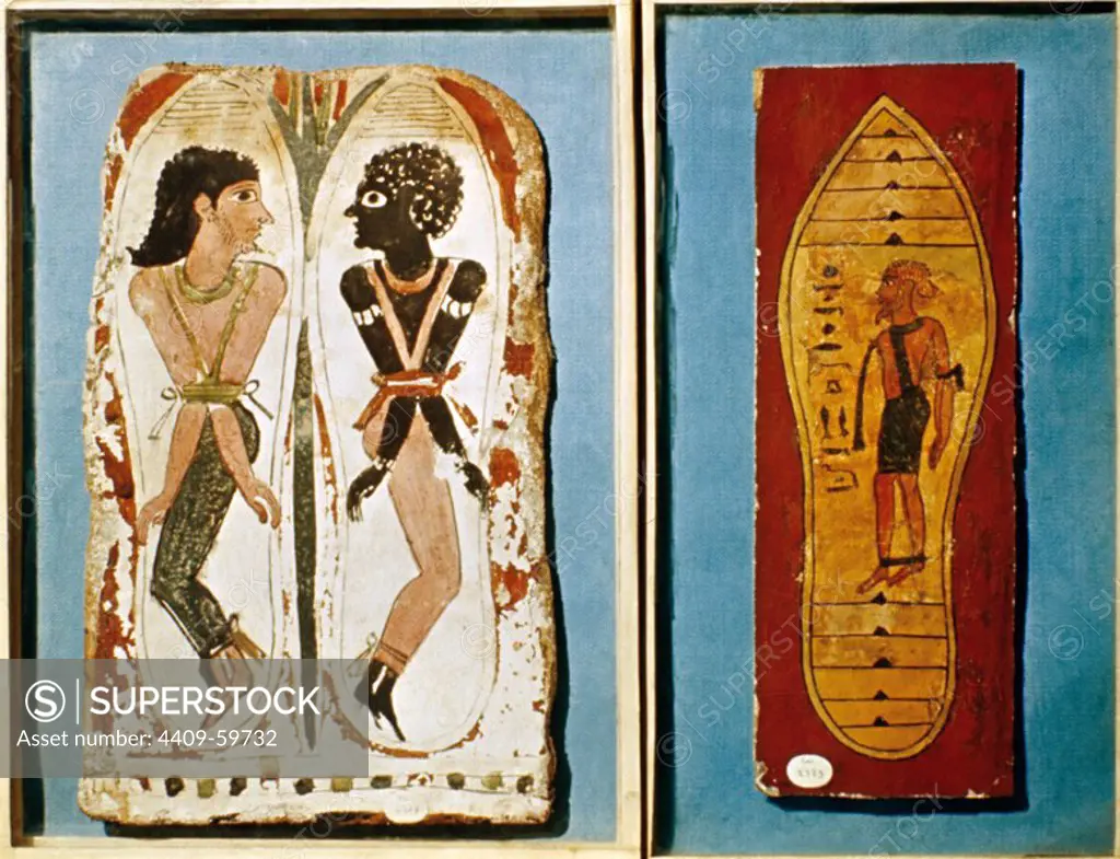 ARTE EGIPCIO. PRISIONEROS de guerra pintados en la planta de los pies de una momia de época greco-romana. Egipto.