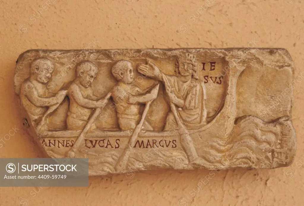 Early Christian art. Italy. Relief depicting Jesus in a boat with John, Luke and Mark coming from a sarcophagus. 4th AD. Original in the Vatican Museums. Plaster copy in Museum of Roman Civilization. Rome. Italy.