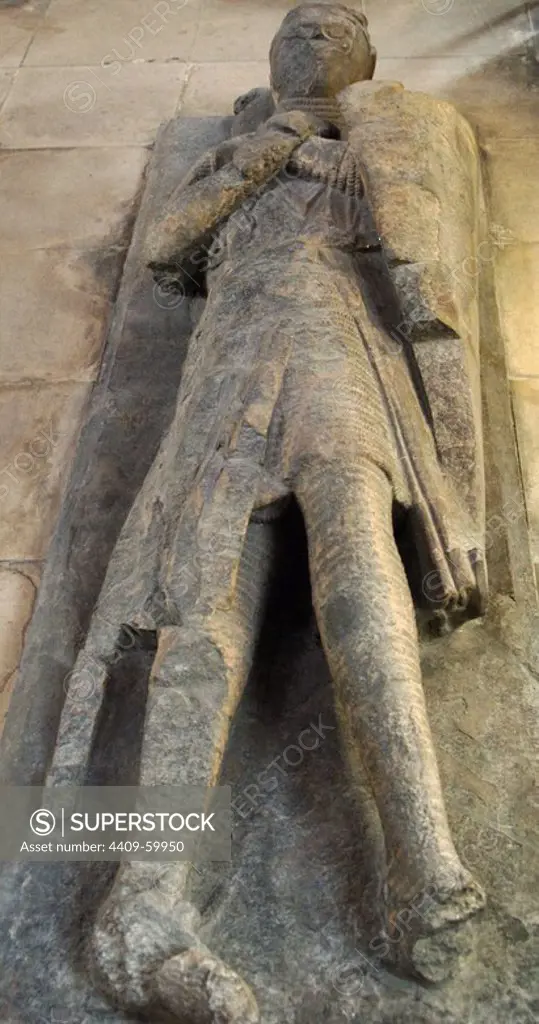 England. London. Temple Church. 12th C. Tomb effigies of the Knights Templar.