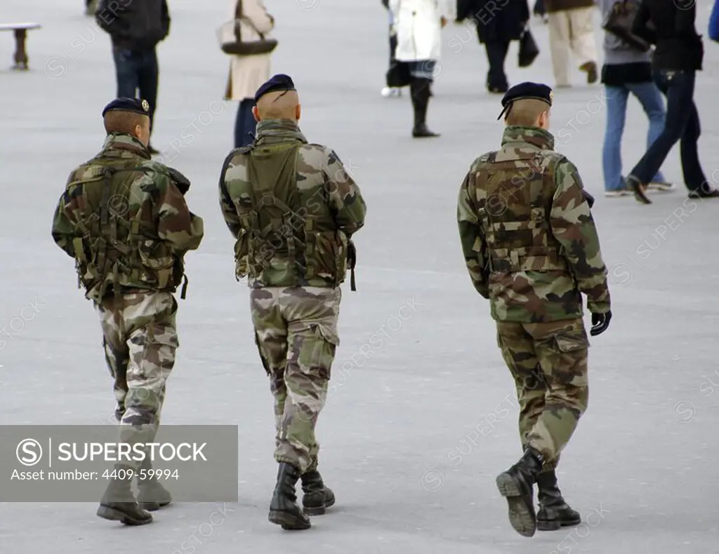 France. Paris. Military guarding around Eiffel Tower.
