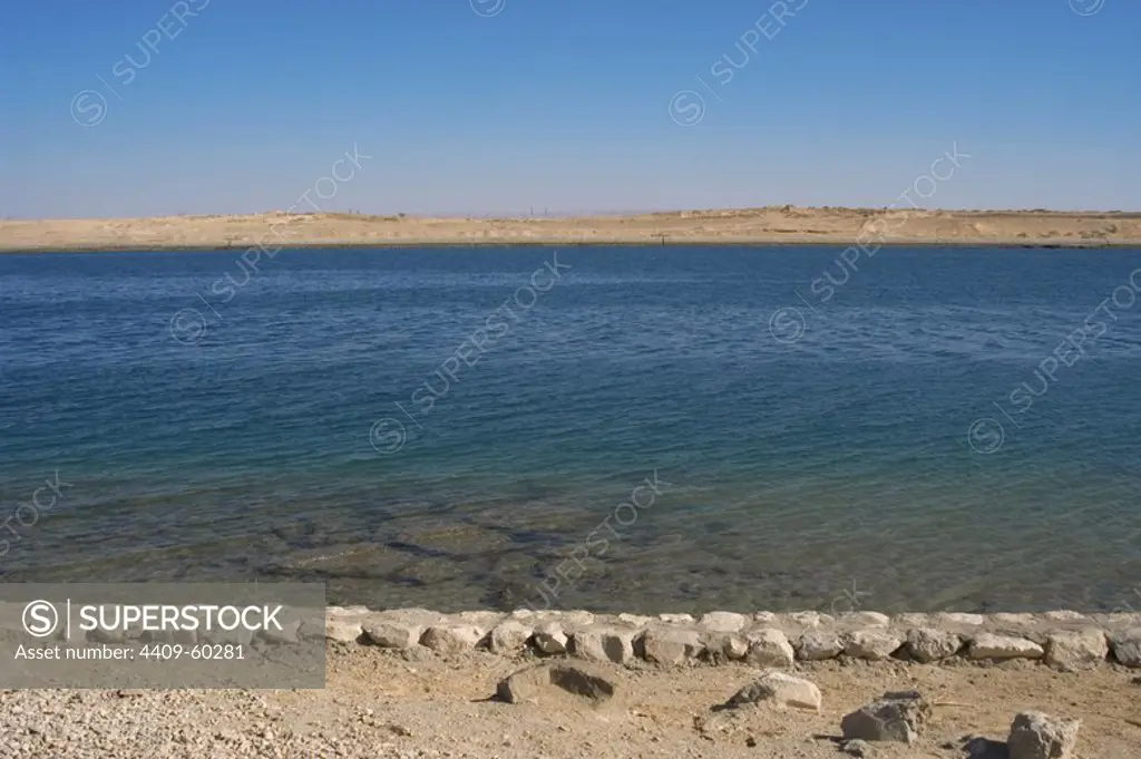 Egypt. Suez Canal. Artificial sea-level waterway that connects the Mediterranean Sea to the Red Sea. 120.11 miles lenght. Built between 1859 and 1869 by Suez Canal Company, which concession was obtained by the French diplomat Ferdnand de Lesseps (1805-1894).