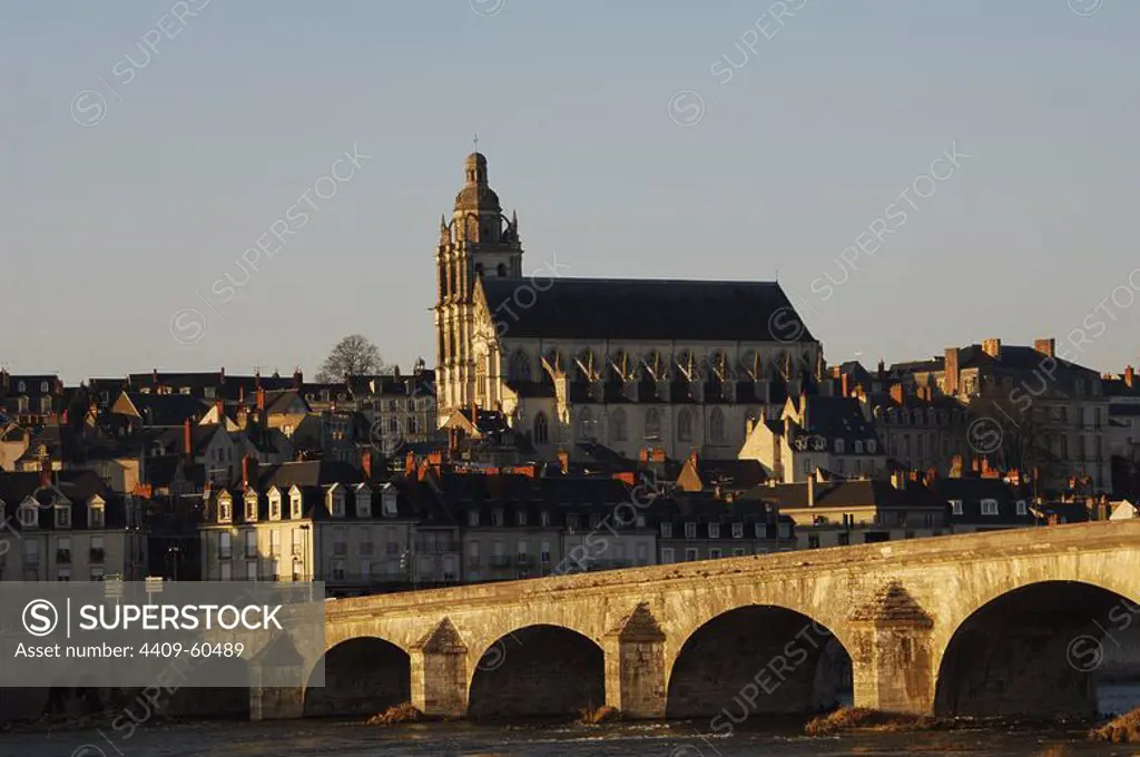 France. Blois. Cityscape with the Saint Louis cathedral built in 18th century and Jacques Gabriel bridge over the Loire river.