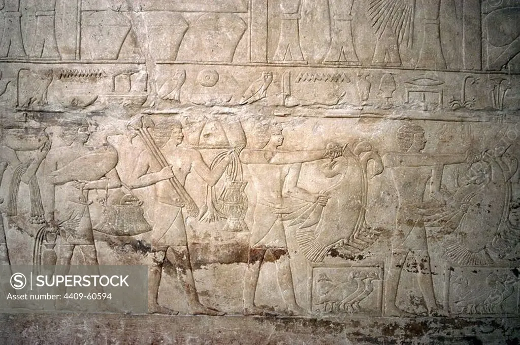 Egypt. Necropolis of Saqqara. Mastaba of Mereruka, priest of Pharaoh Teti. 2.340 B.C. Polychrome relief depicting offering bearers. 6th Dynasty. Old Kingdom.