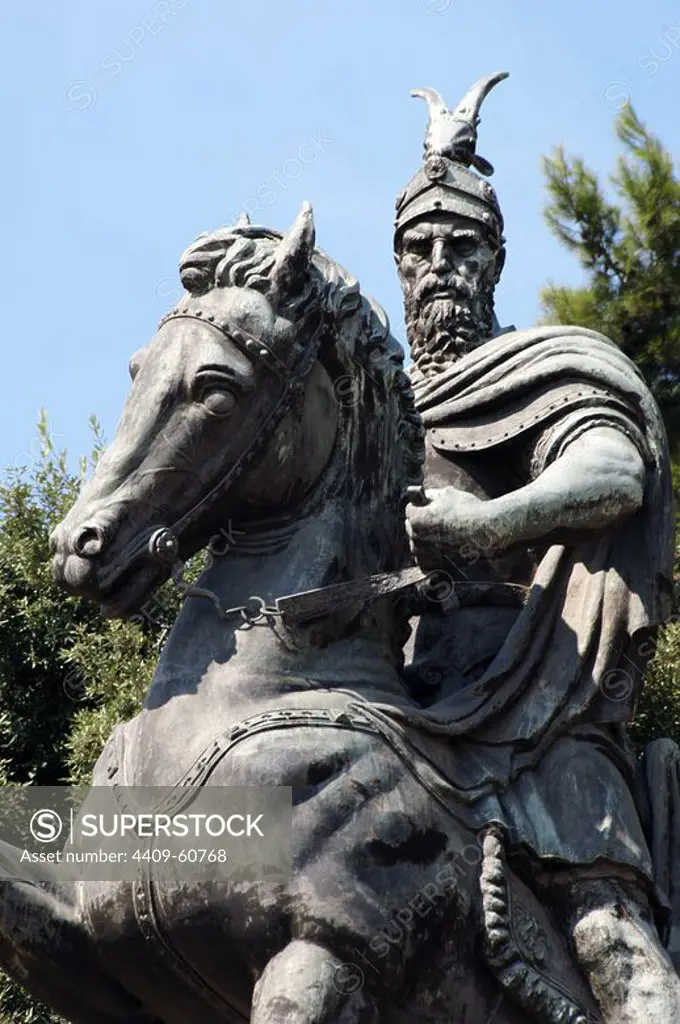 George Kastrioti Skanderbeg (1405Ð1468). Albania's most important national hero and a key figure of the Albanian National Awakening. Statue. Kruje. Albania.