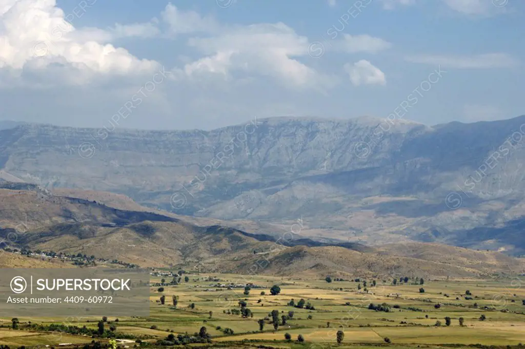 Albania. Gjirokaster. Lunxheria mountains.