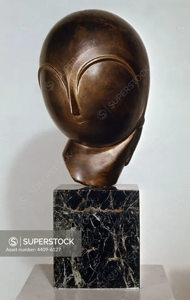 Sculpture. Mademoiselle Pogany. Estudio para la Señora Pogany. Author: CONSTANTIN BRANCUSI (1876-1956). SEÑORITA POGANY.