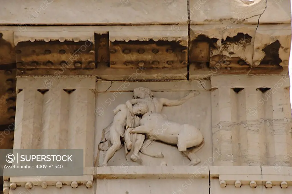 Greece. Athens. Acropolis. Parthenon. Classical temple dedicated to Athena. 447 BC-432 BC. Doric order. Architect: Iktinos and Callicrates. Sculptor Phidias. Frieze decorated with triglyphs and metopes. Detail, relief depicting a Lapith fighting a centaur. Replica.
