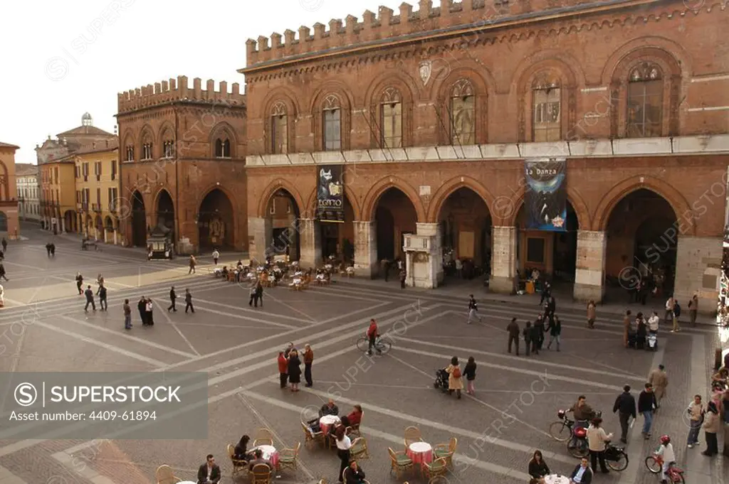 Italy. Cremona. Town Hall, started at the 13th century. Facade by Luigu Voghera (19th century). Comune Square.