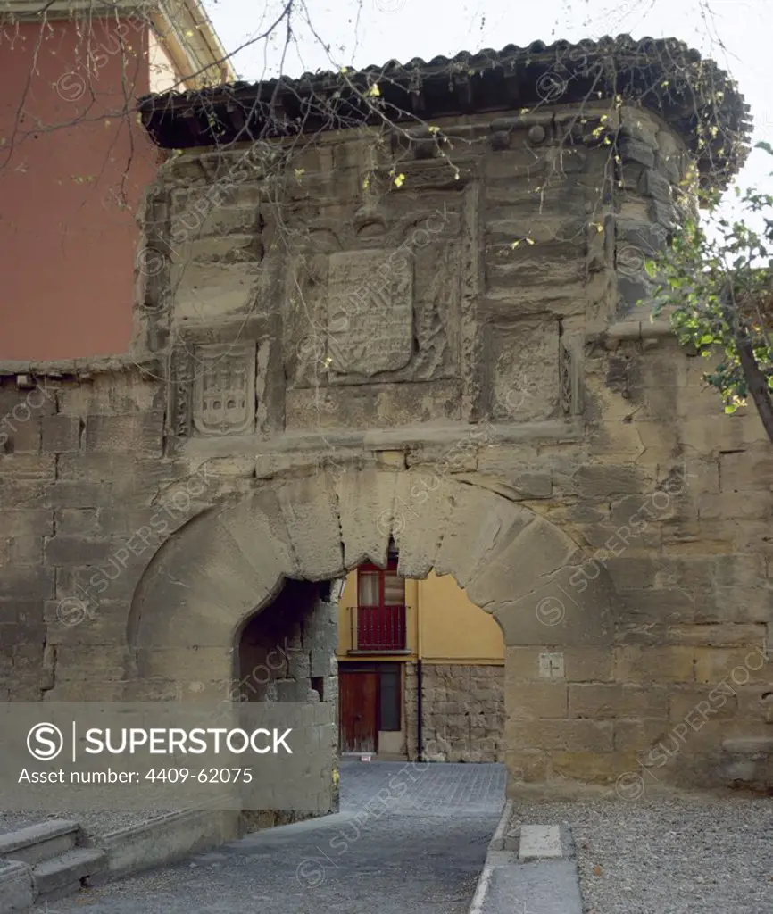 Spain. La Rioja. Logrono. Revelli_n door, the only stretch of wall remaining. It is crowned by the imperial shield. Reign of Charles I of Spain. 16th century.