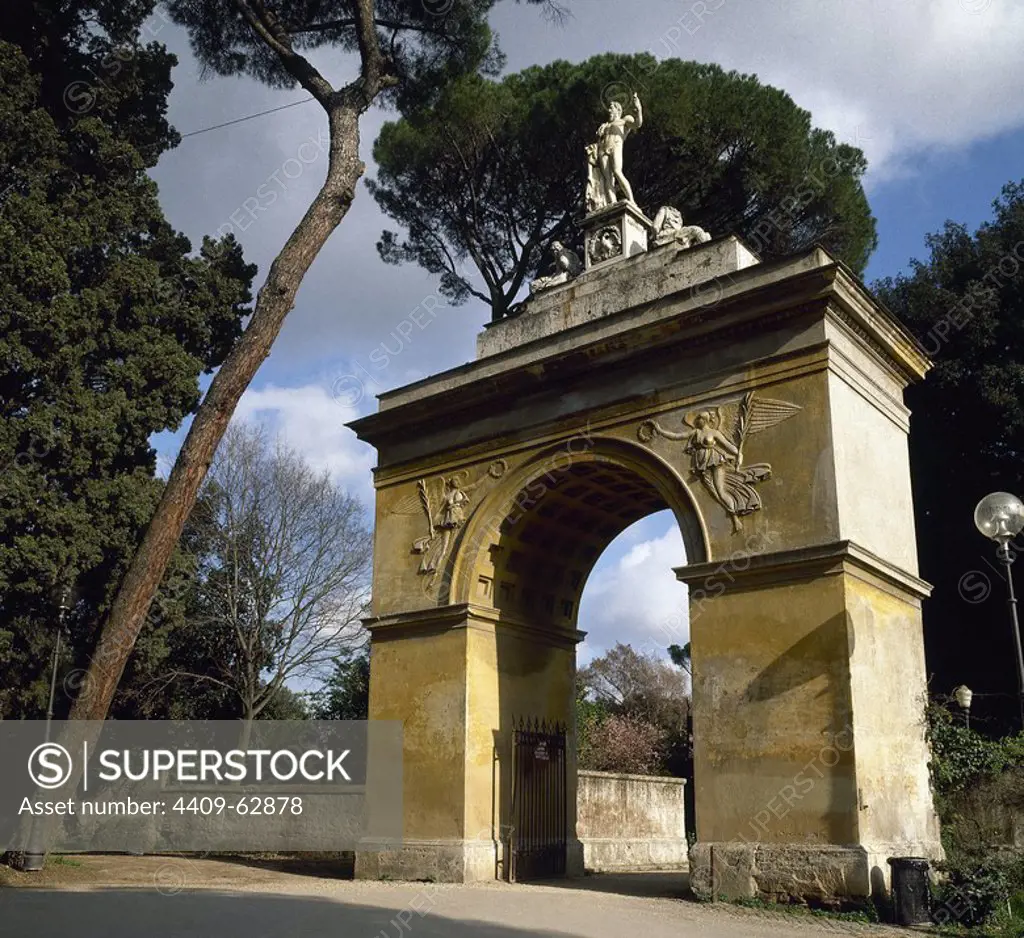 Italy. Rome. The Villa Borghese Gardens. Redesigned in 17th century by Cardinal Scipione Borghese (nephew of Pope Paul V). Triumphal type arch gate (Arco di Settimo Severo). North gate. This picture was taken in the late 1990s, before its modern restoration.