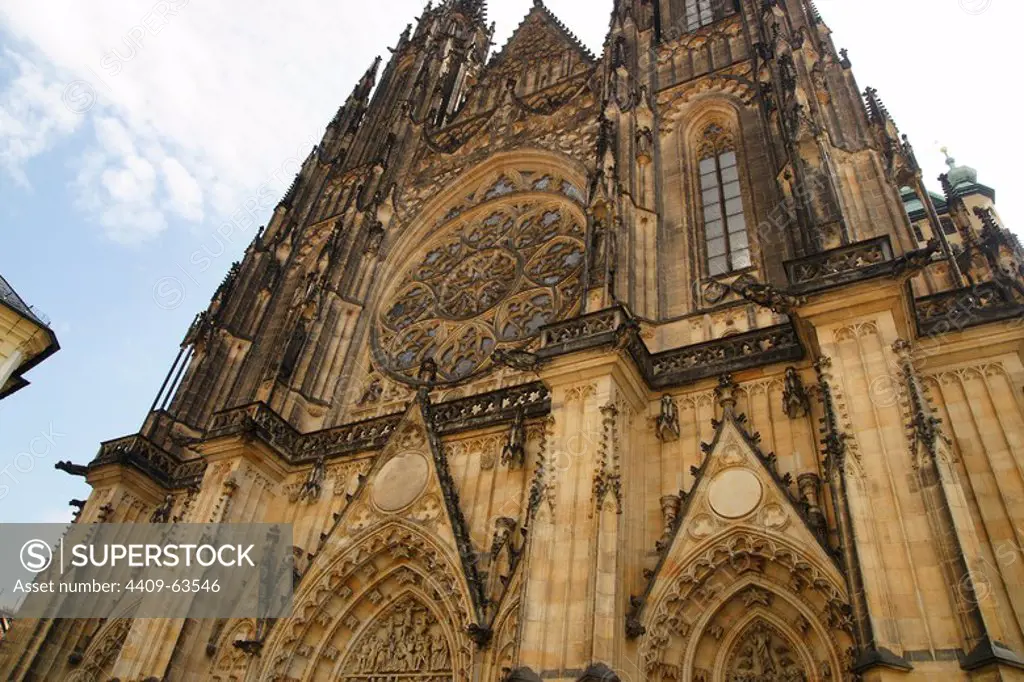 Czech Republic. Prague. St. Vitus Cathedral. Gothic style, 14th century. Architectural detail of the Neo-Gothic facade, built between 1873 and 1929. Castle complex. Hradcany district.