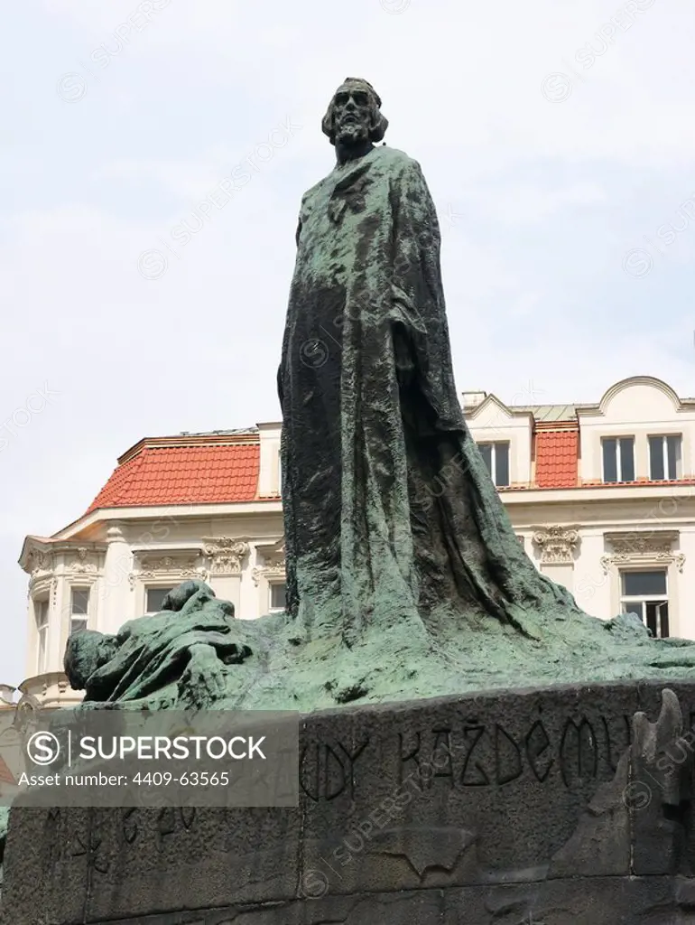 Czech Republic. Prague. Old Town Square. Jan Hus Memorial, reformer and redecessor to Protestatism (1369-1415). Sculptural group designed by Ladislav Saloun (1870-1946), 1901-1915. Detail. Art Nouveau period.