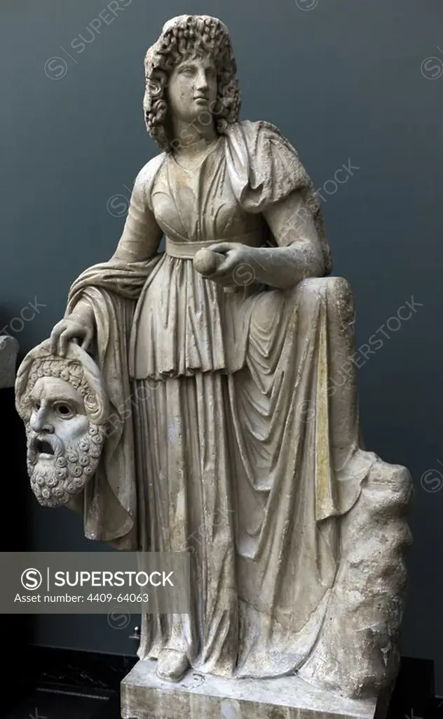 Melpomene. Muse of Singing and Tragedy. She is represented with a tragric mask. Roman statue. 2nd century AD. From Monte Calvo. Italy. Marble. Ny Carlsberg Glyptotek. Copenhagen, Denmark.