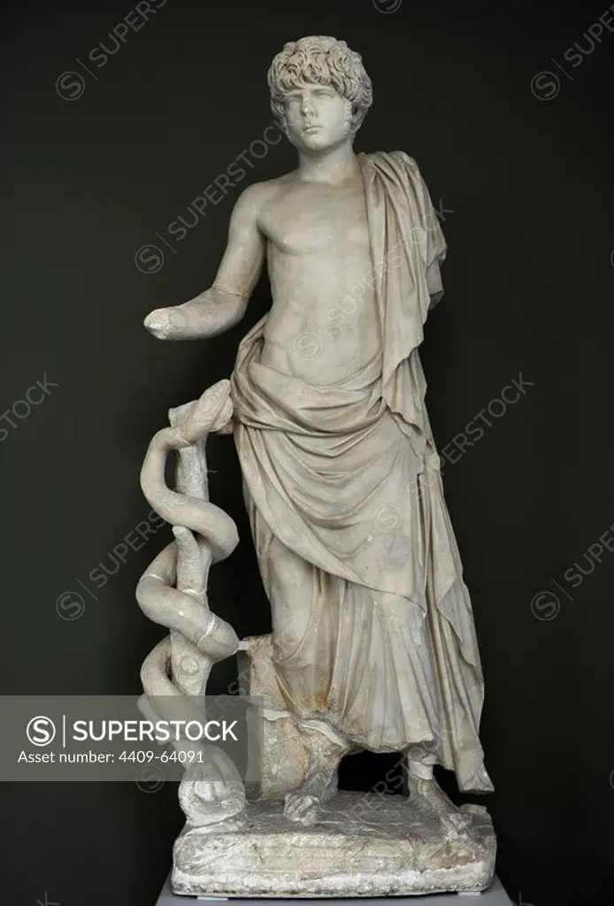 Roman art. Statue of a young Roman depicted as Asklepion. From Campania, Italy. 2nd century AD. Ny Carlsberg Glyptotek. Copenhagen, Denmark.