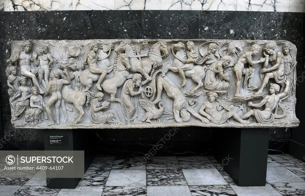 Roman Art. Sarcphagus Chest with the Phaeton Myth. The fall of Phaeton. Found in Ostia. Late 2nd cent. AD. Marble. Ny Carlsberg Glyptotek. Copenhagen. Denmark.