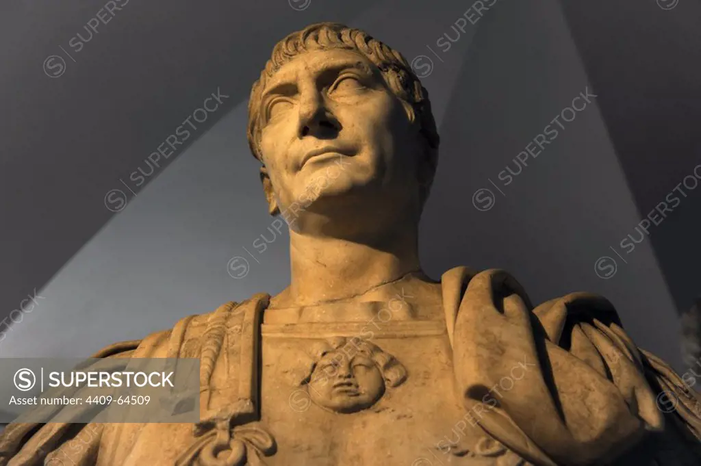 Trajan (53-177 A.D.). Roman Emperor from 80 to 117 A.D. Sculture. Ny Carlsberg Glyptotek. Copenhagen. Denmark.