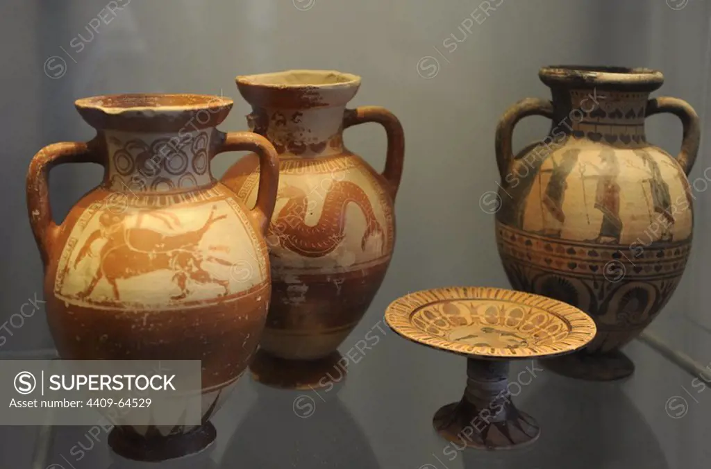 Etruscan Art. Italy. Production of tableware was established in Etruria, imitating the works of Greek potters. Some Etruscan ware was inspired by pottery imported form Greece, while other pots may have been made by Greek artisans settled in Etruria. Ny Carlsberg Glyptotek. Copenhagen. Denmark.