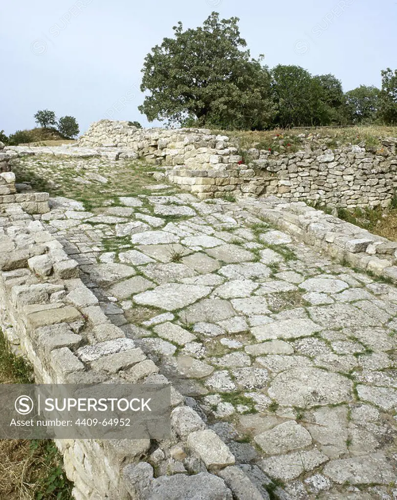 The Metal Ages. Turkey. Troy. Ancient city of Asia Minor. Troy II stratum (2.500-2.300 BC). Bronze Age. Partial view of the Ramp of Troy II, paved with limestone slabs.