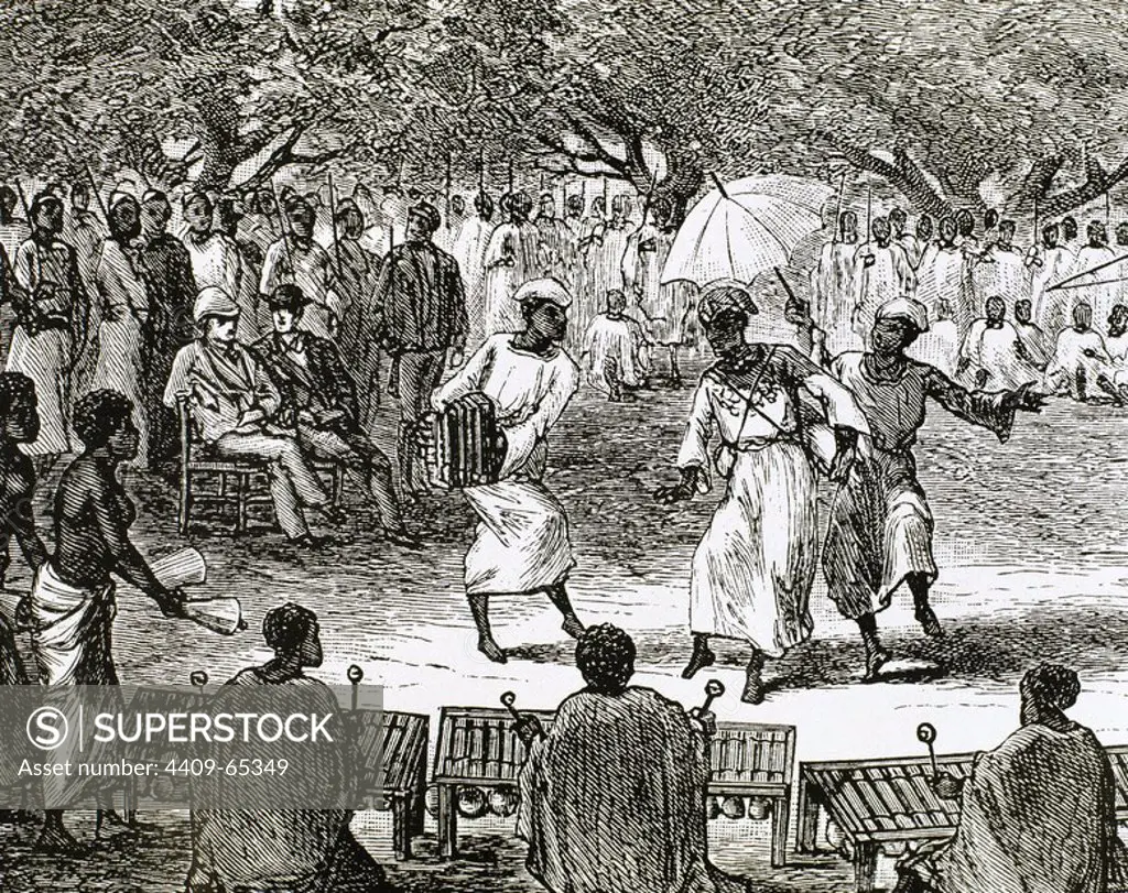 COLONIALISMO AFRICANO. Exploradores asistiendo a una fiesta en su honor, en las costas de Níger (1881). Grabado del siglo XIX.