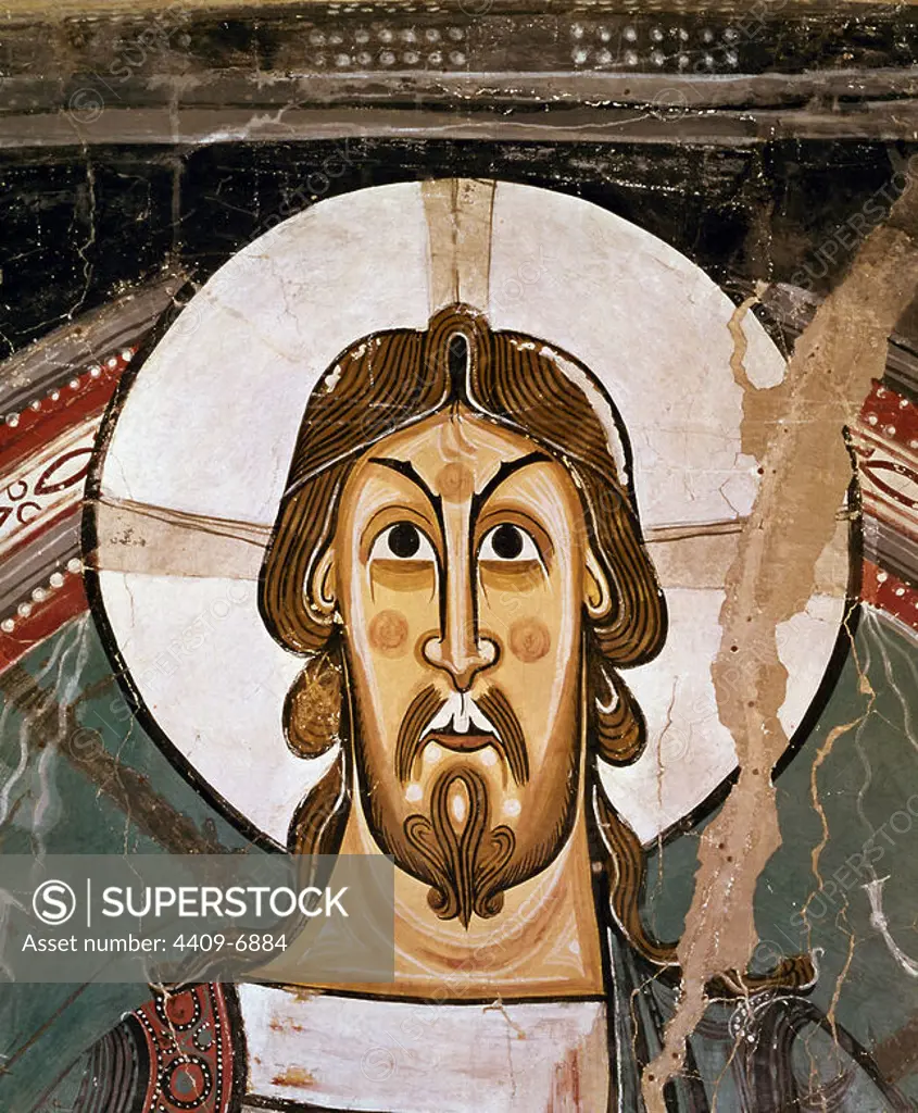 Christ's Face. Detail from the mural on the apse of San Clemente de Tahull. Romanesque art. Barcelona, Cataluna Museum of Art. Author: MAESTRO DE TAHULL (SIGLO XII). Location: MUSEU NACIONAL D'ART CATALUNYA. Barcelona. SPAIN.