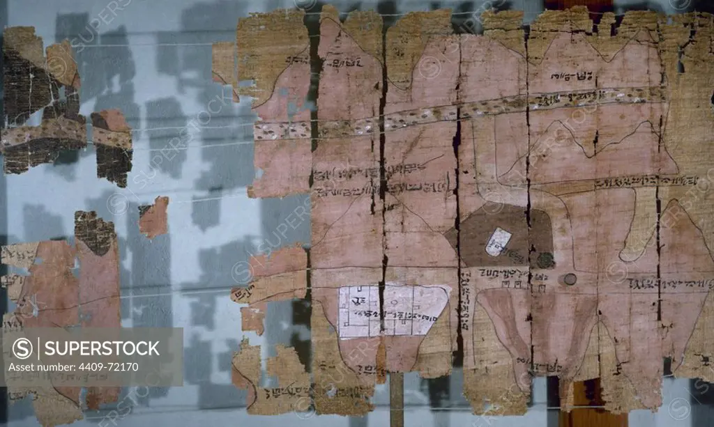 ARTE EGIPCIO. EGIPTO. "MAPA DE LA MINERIA". Unico mapa antiguo de época egipcia conocido. Se trata de un fragmento de un mapa-boceto que probablemente muestre el área central del WADI HAMMANAT, en donde había canteras de piedra y minas de oro. Museo Egipcio. Turín. Italia.