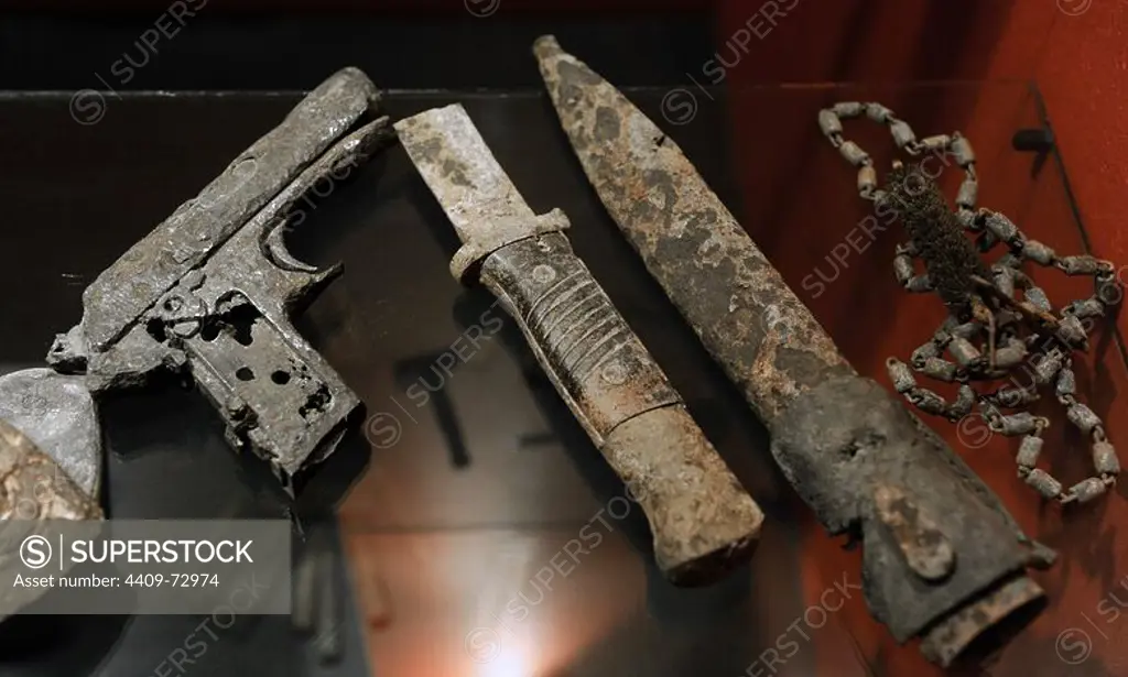 History. World War II. Latvia. Objects found in the field of Battle near and More. Over 200 Latvians died between September 26 to 29, 1944. The Division Latvian Legion 19 or 19th Waffen SS Grenadier Division stopped the Red Army's advance towards Riga. The objects were excavated between 1994 and 1997. Occupation Museum. Riga. Latvia.