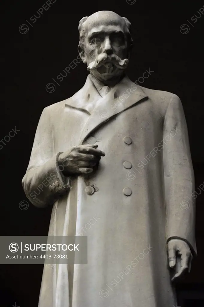 Camillo Golgi (1843-1926). Italian physician, pathologist, scientist and Nobel laureate. Statue. University of Pavia. Italy.