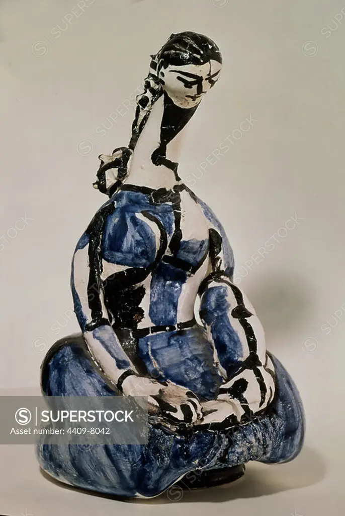 Spanish school. Terracotta - Woman on her knees. Terracota-Mujer Arrodillada. 1953. Author: PABLO PICASSO.