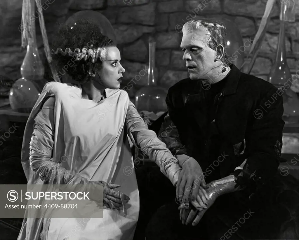 ELSA LANCHESTER and BORIS KARLOFF in THE BRIDE OF FRANKENSTEIN (1935), directed by JAMES WHALE.