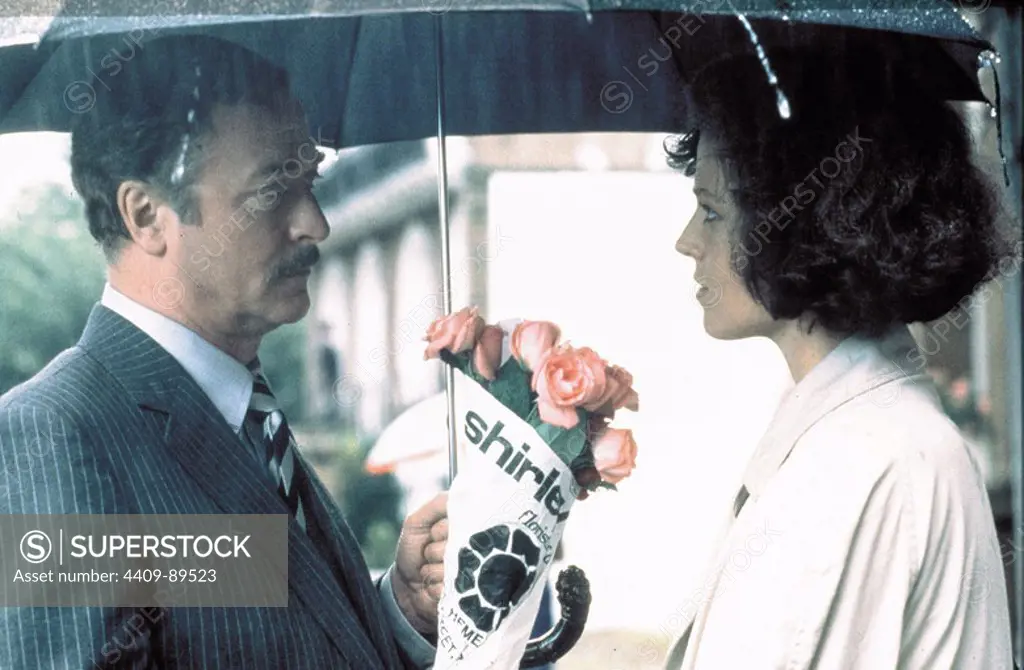 SIGOURNEY WEAVER and MICHAEL CAINE in HALF MOON STREET (1986).