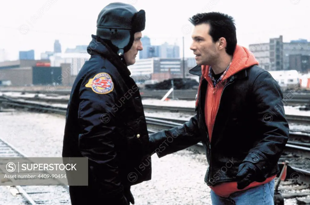 DENNIS HOPPER and CHRISTIAN SLATER in TRUE ROMANCE (1993), directed by TONY SCOTT. Copyright: Editorial use only. No merchandising or book covers. This is a publicly distributed handout. Access rights only, no license of copyright provided. Only to be reproduced in conjunction with promotion of this film.