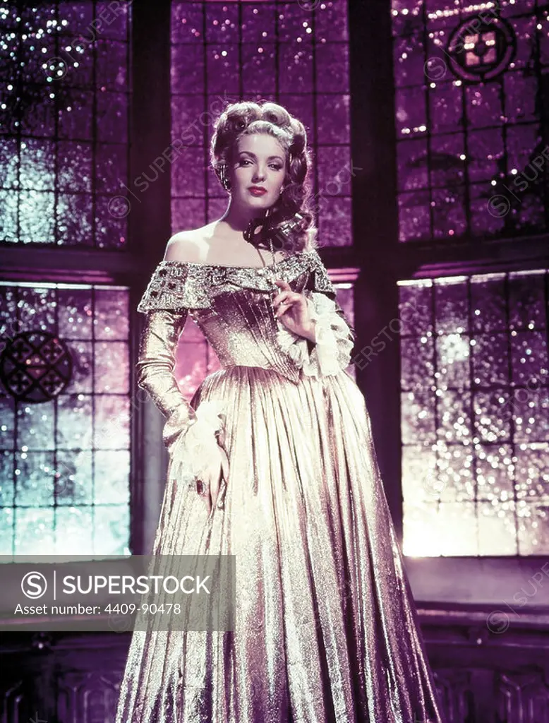 LINDA DARNELL in FOREVER AMBER (1947), directed by OTTO PREMINGER.