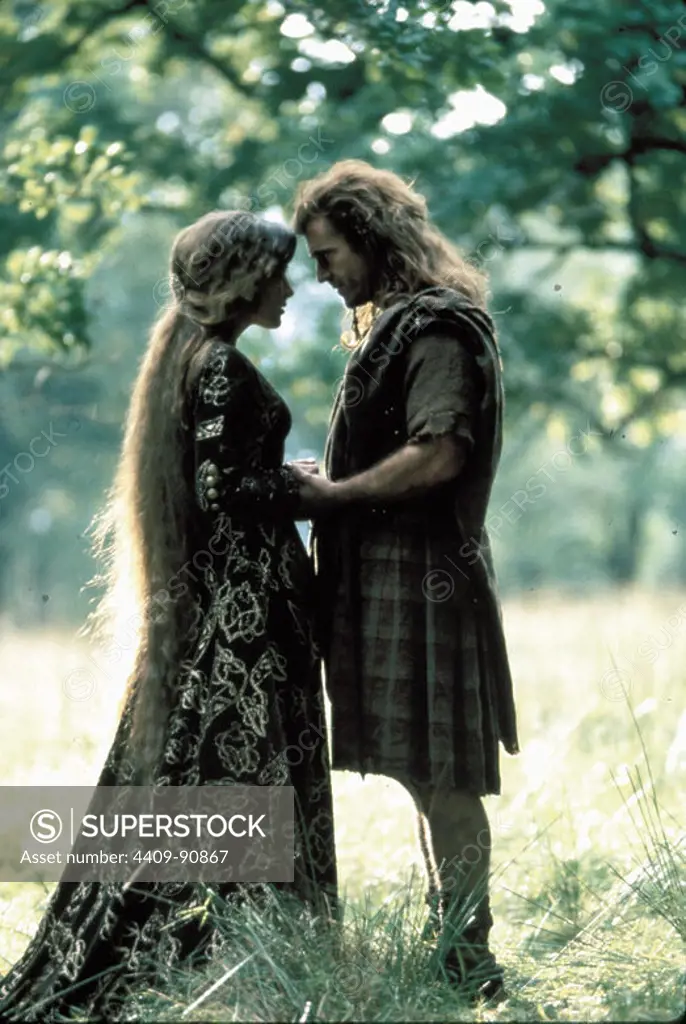 MEL GIBSON and CATHERINE MCCORMACK in BRAVEHEART (1995), directed by MEL GIBSON.
