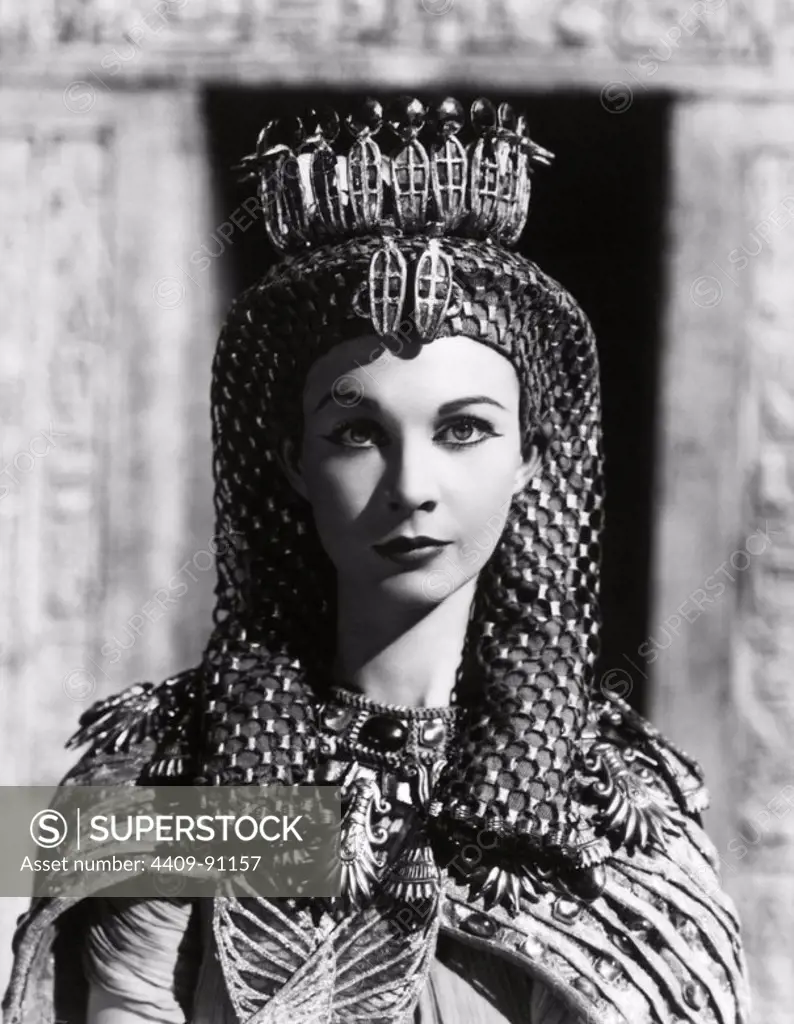 VIVIEN LEIGH in CAESAR AND CLEOPATRA (1945).